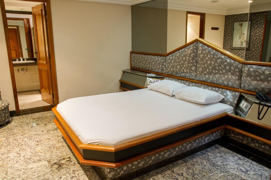Hotel del amor Te Adoro (adults Only)